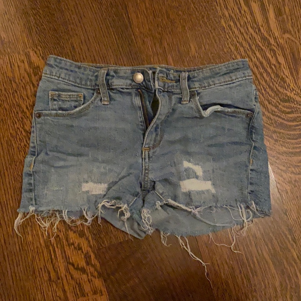 universal thread high rise short